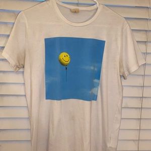 smiley face tee